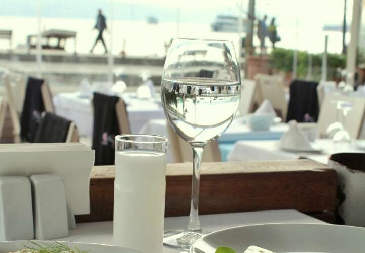 Mira Restaurant