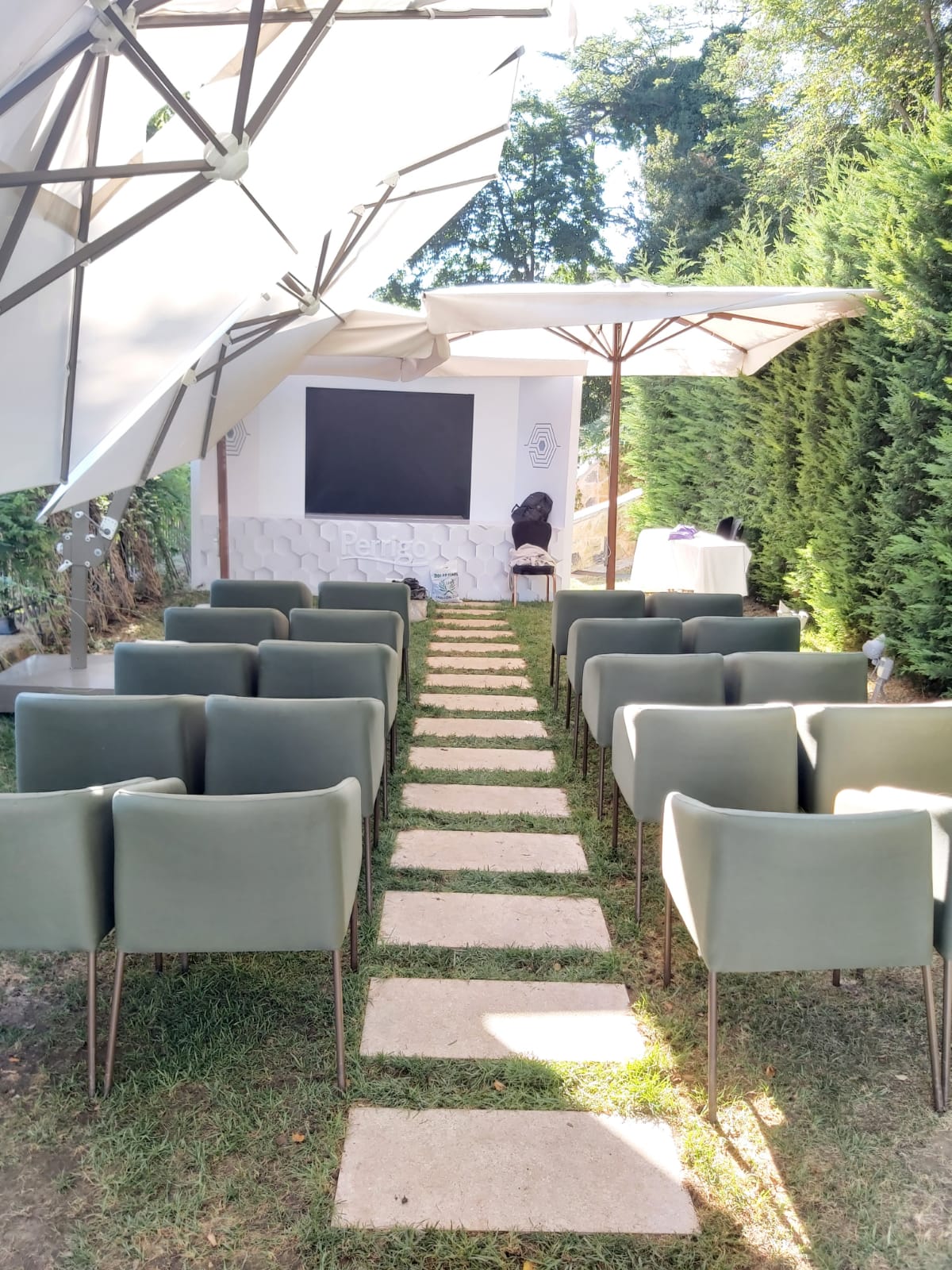 Six Senses - Çim Alan