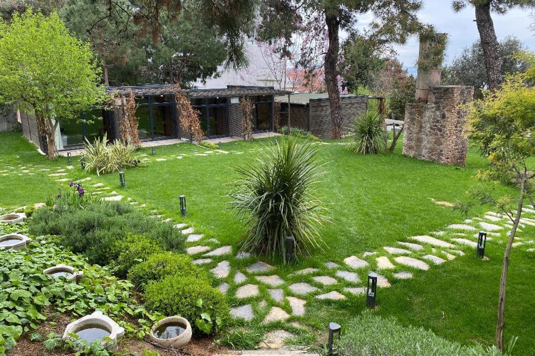Triada Büyükada - Üst Bahçe